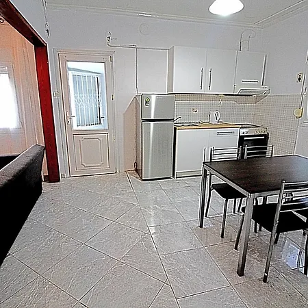 度假居 Holiday Home *