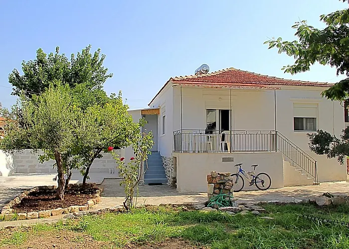 Feriehus Holiday Home *