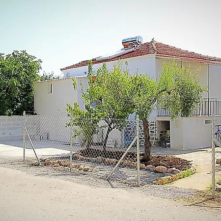 Holiday Home * ניקיטי